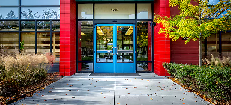 Roll Up Storefront Doors in Peterborough, ON